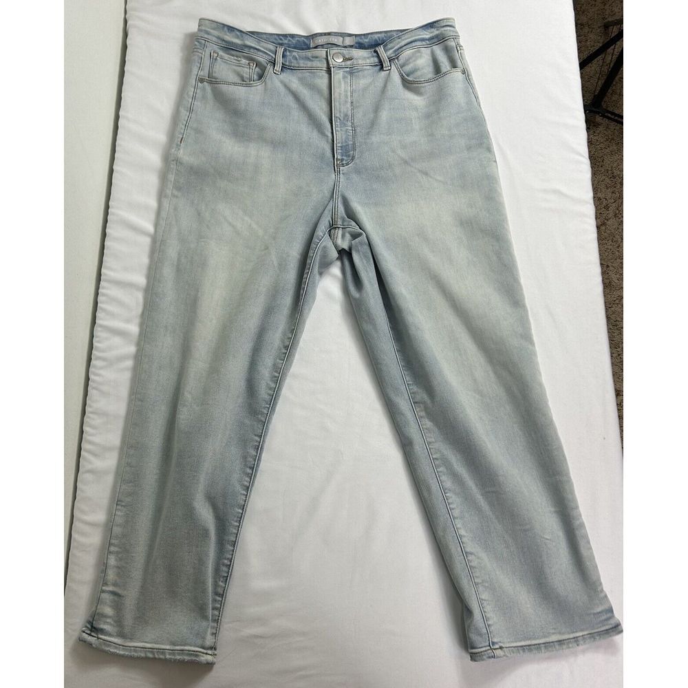 Athleta Sculptek Jeans Size 16 High Rise Straight Light‎ Wash Stretch Everyday - Picture 2 of 12